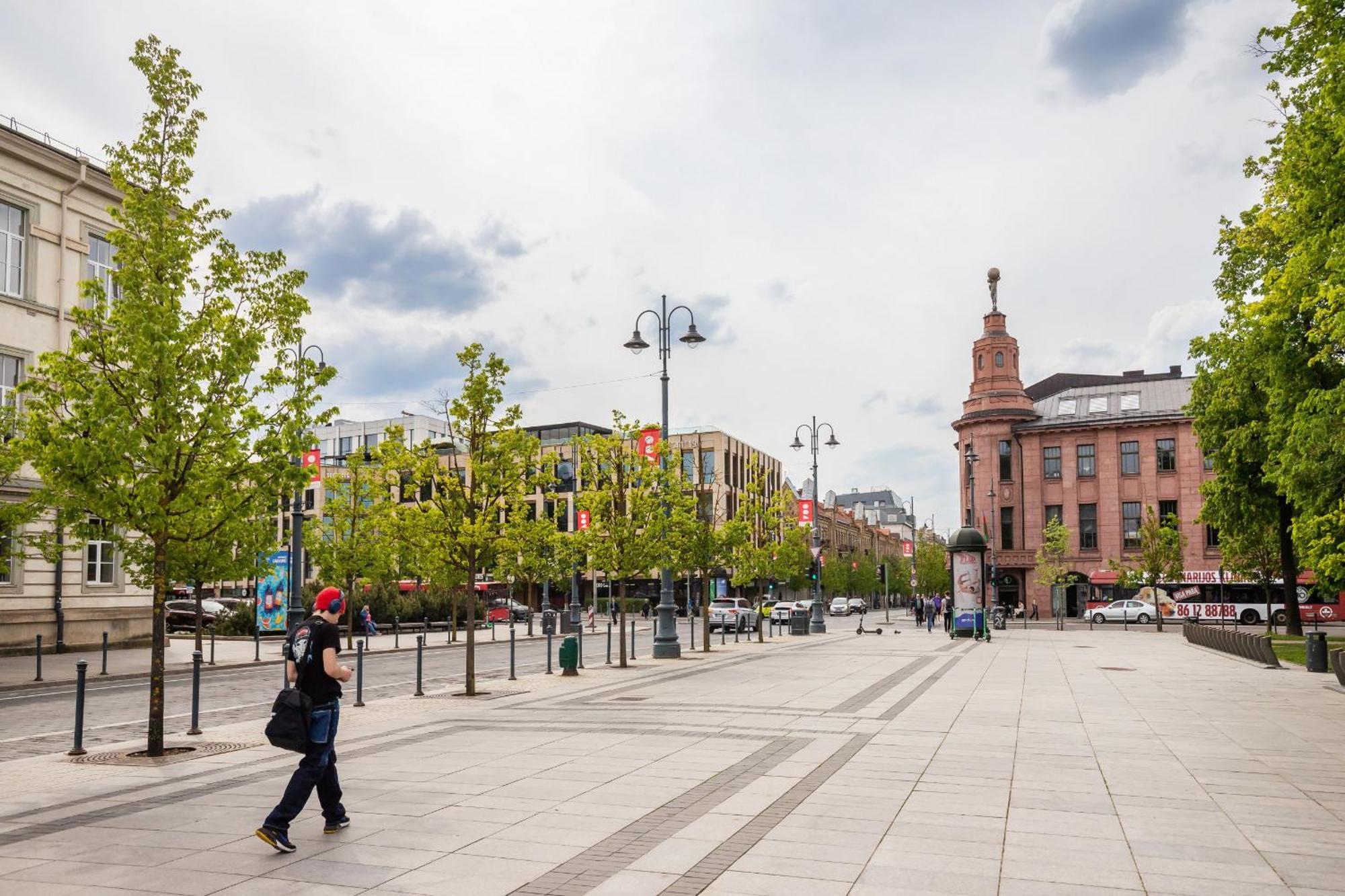 Newly Refurbished Lukiskiu Square By Reside Baltic Butas Vilnius